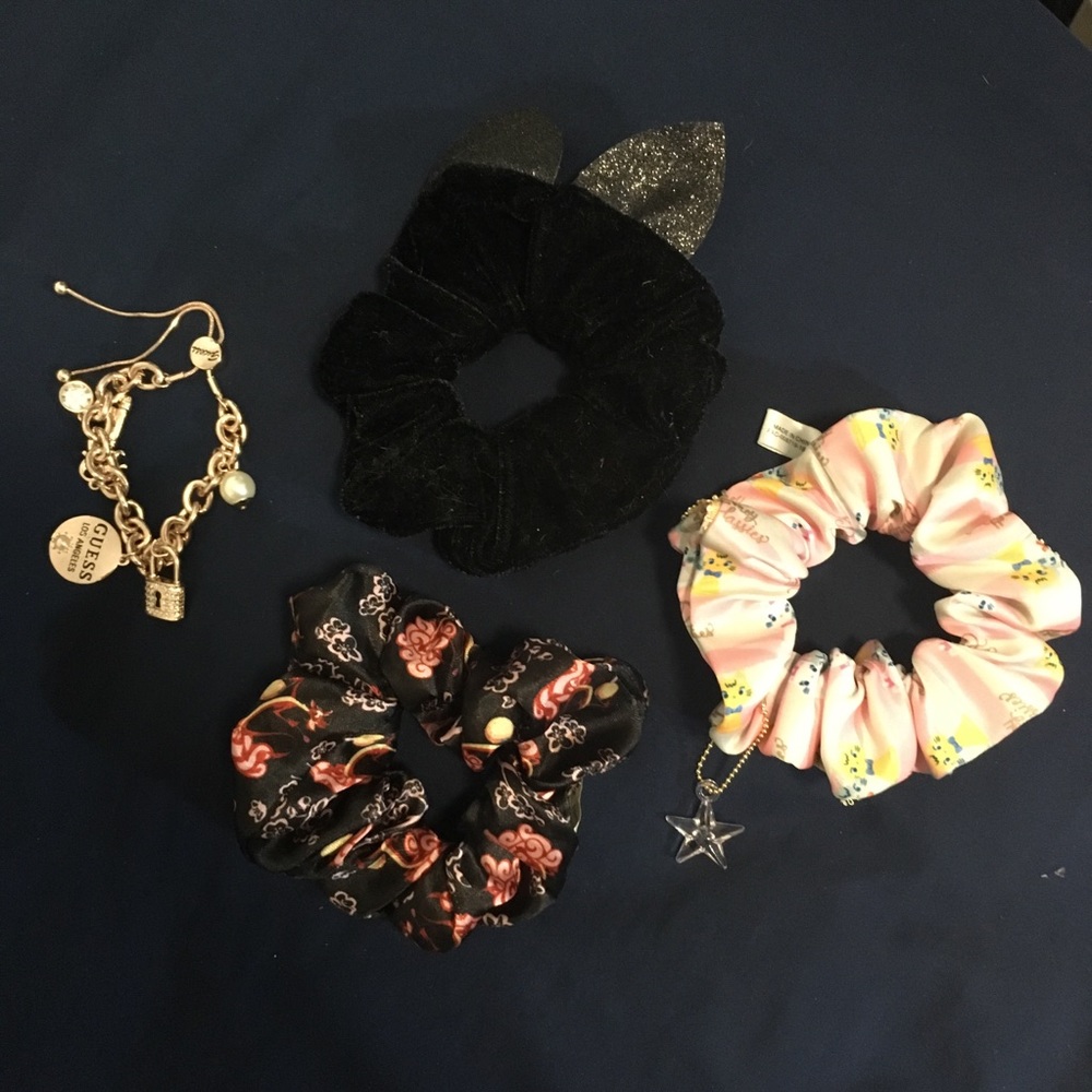 Another accessory bundle 4 items - Picture 8 of 8